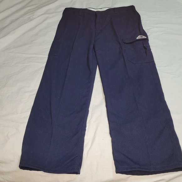 BULWARK FR Cargo Pants Men's Size Measures 40x30 Navy Flame Resistant - Picture 1 of 11